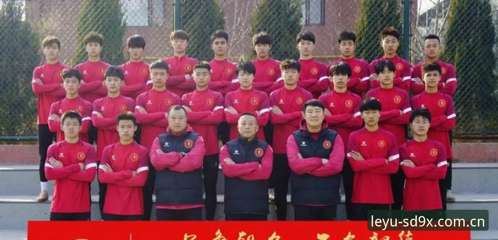 辽宁铁人夏训换血实用指南：瓦吉奇离队倒计时，本土边卫后腰成补强关键